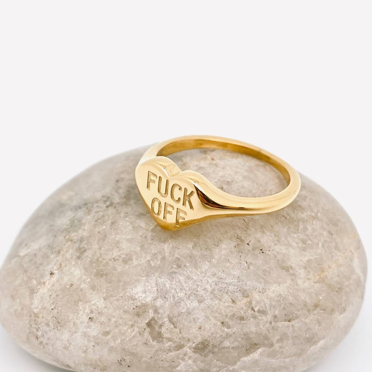 Herzförmiger Ring „Fuck Off“