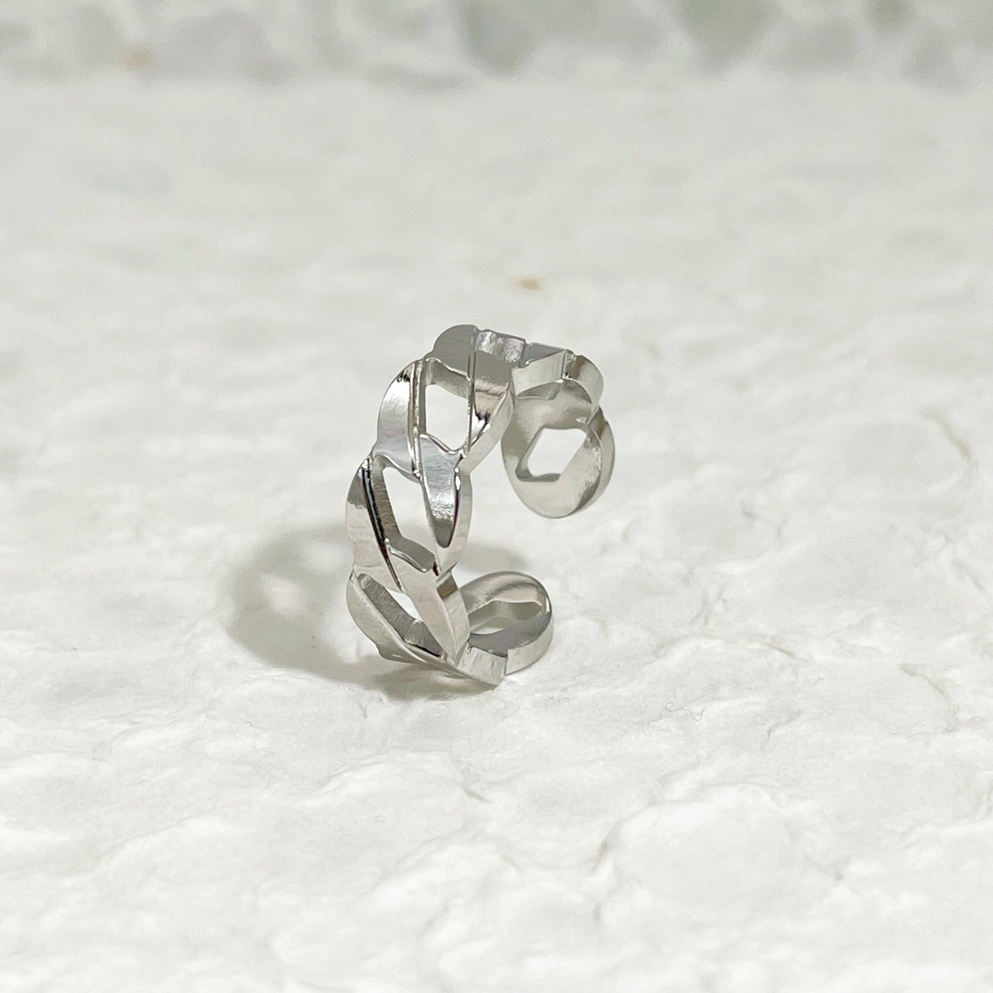 Schmaler silberner Gliederring