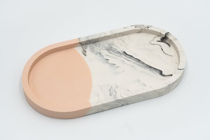 Tablett "Juna" - Marmoriert Schwarz & Rosa