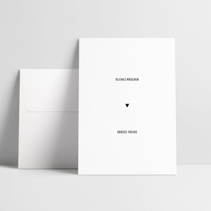 Kleines Mädchen Große Freude Klappkarte zur Geburt.