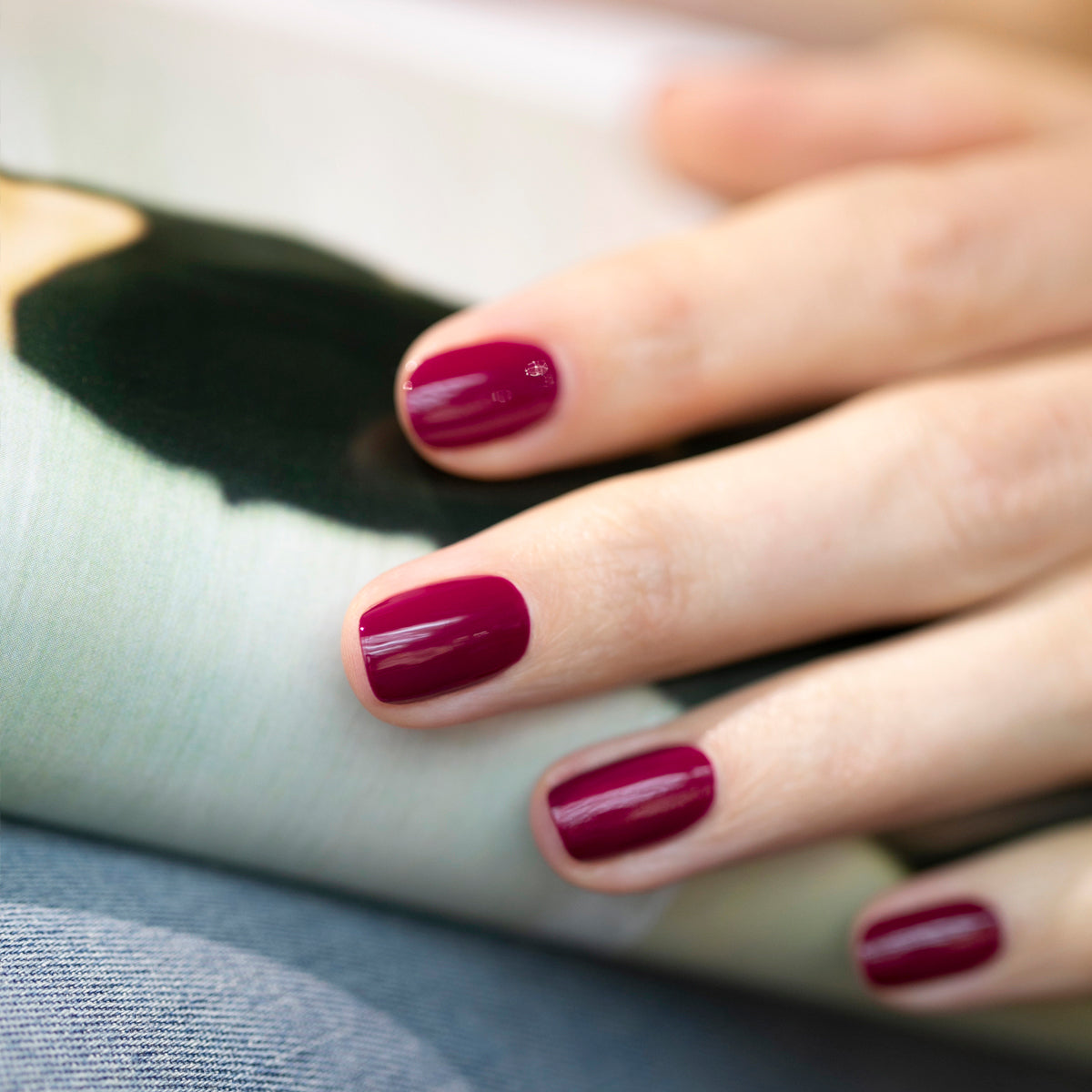 Nagellack "green"  violeta manucurist vegan nachhaltig
