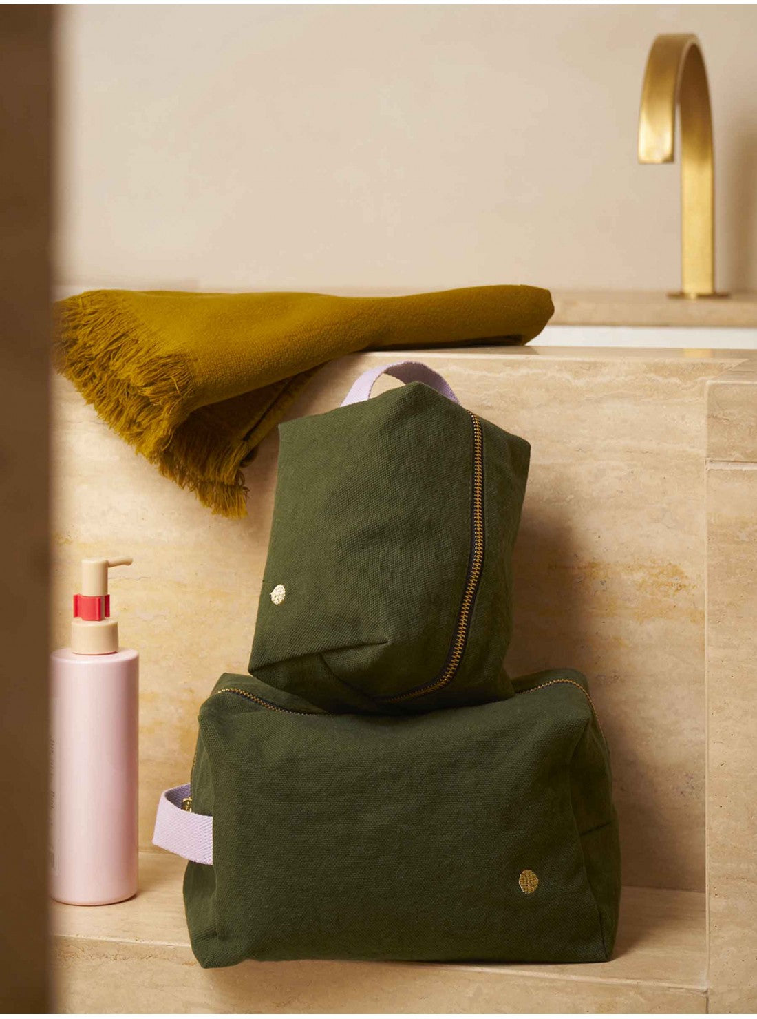 Kosmetiktasche Cube grün