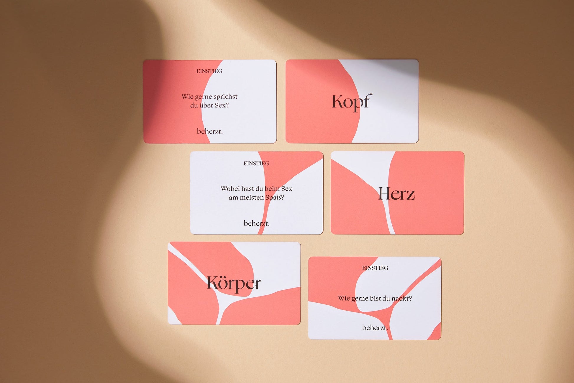 Kartenset "Nackt“ beherzt Fragekarten